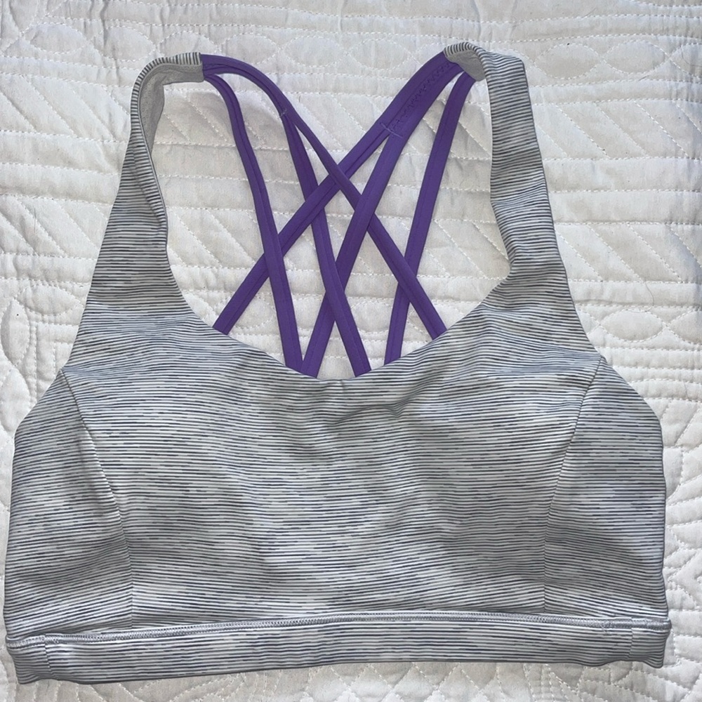 Lululemon Free to be Wild